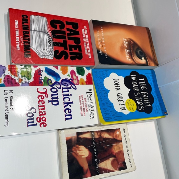 Lot of 5 Books - Picture 4 of 7